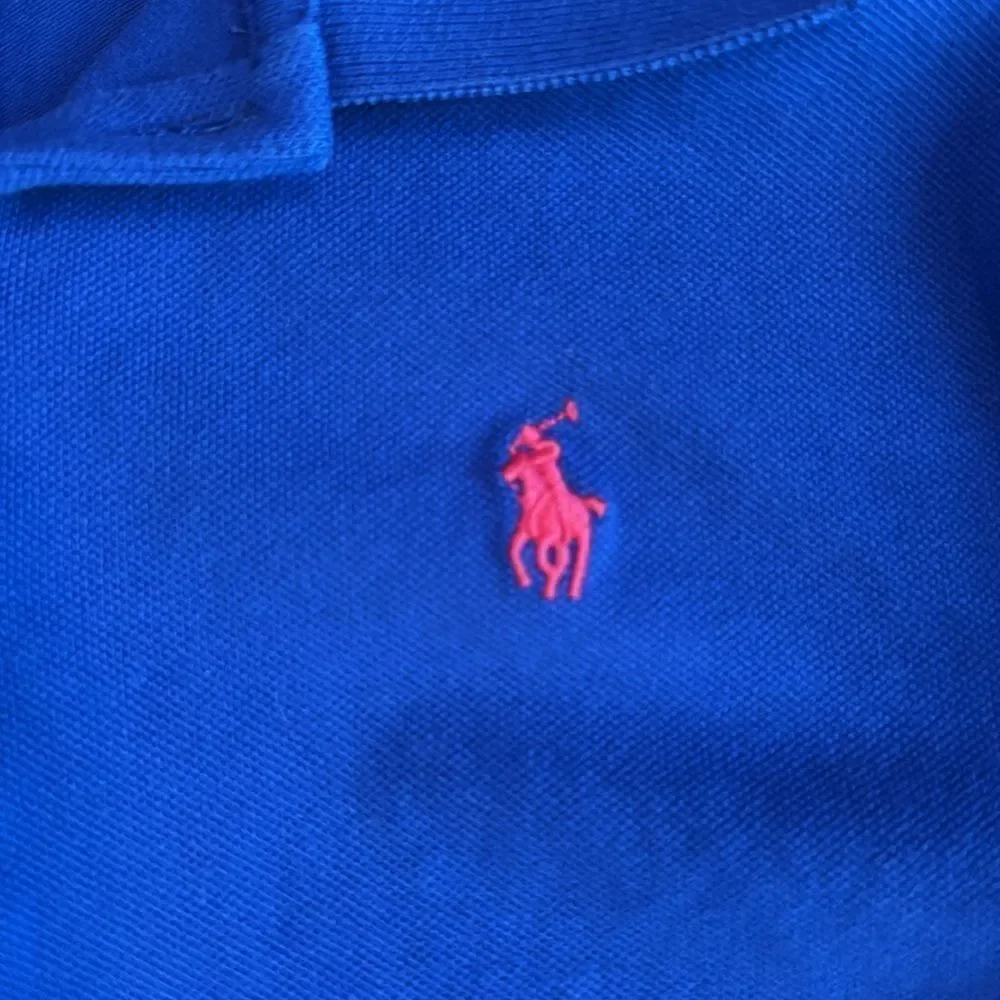 ((2 PIECE)) GIRLS GOLF STYLE POLO SHIRTS NIKE AND POLO RALPH LAUREN SIZE 8